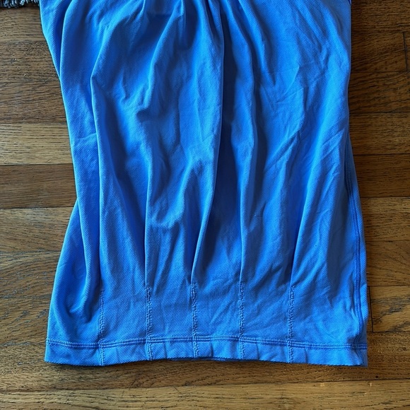 Lululemon Periwinkle Flow and Go Tank In Lullaby Size 4 - Picture 6 of 14